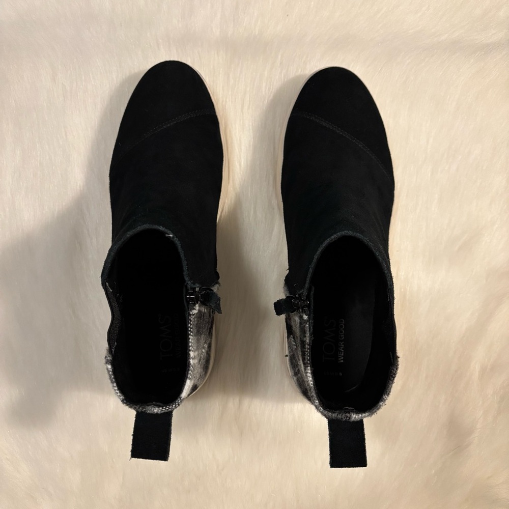 TOMS Jamie Black Plaid Slip-On Sneaker - Picture 4 of 11